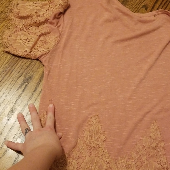 Eyeshadow blouse - Picture 8 of 8